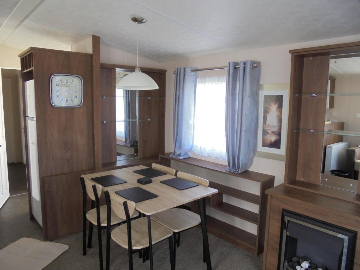 Kingfisher : Seabreeze:- 6 Berth, Enclosed Veranda, Close To Site Shop Ingoldmells Bagian luar foto