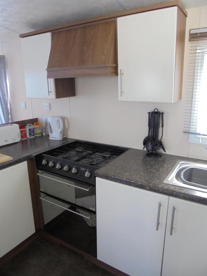 Kingfisher : Seabreeze:- 6 Berth, Enclosed Veranda, Close To Site Shop Ingoldmells Bagian luar foto