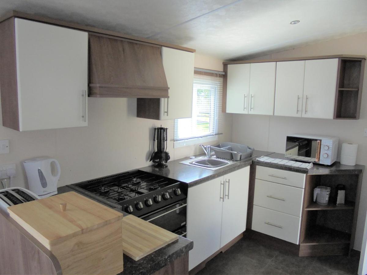 Kingfisher : Seabreeze:- 6 Berth, Enclosed Veranda, Close To Site Shop Ingoldmells Bagian luar foto